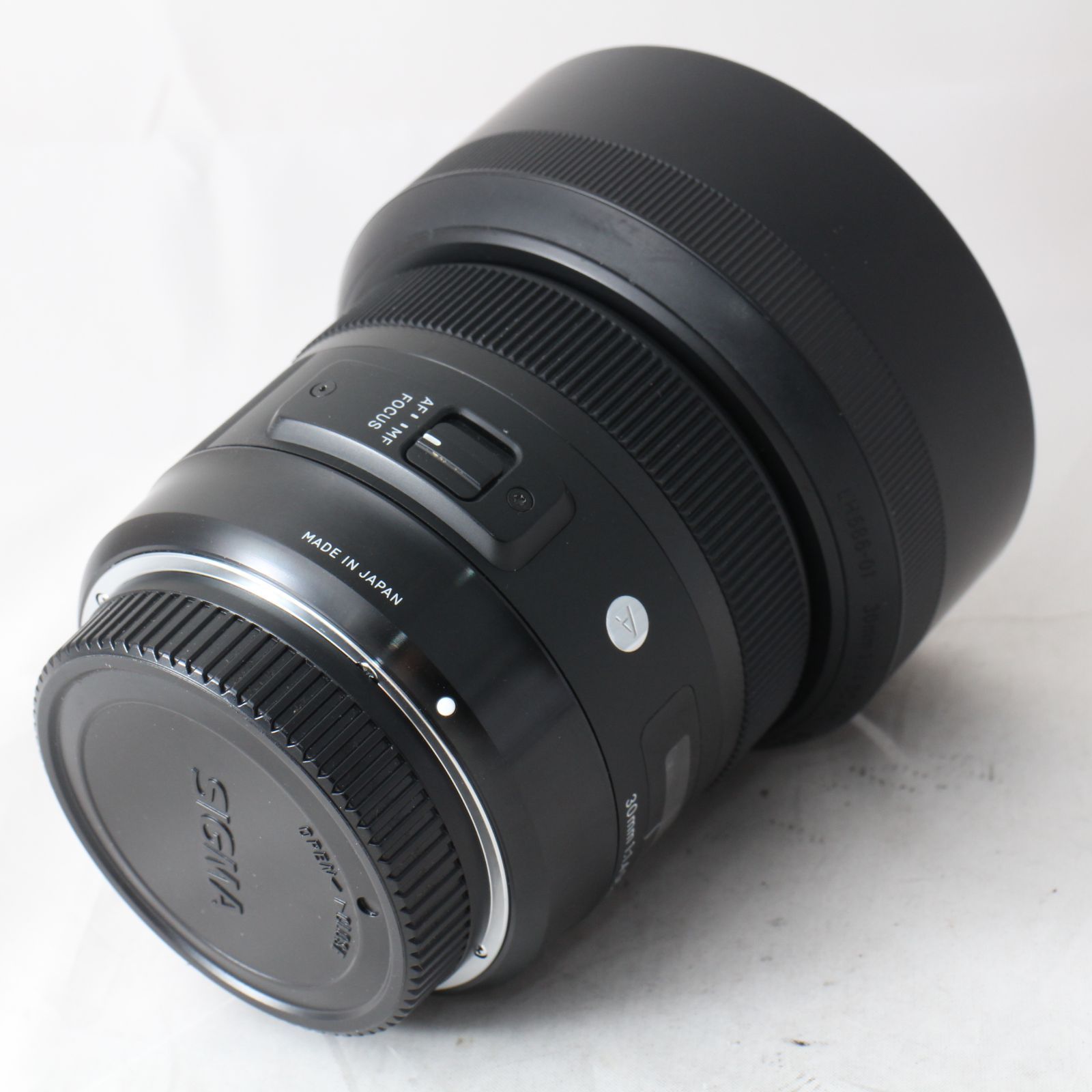 ☆美品☆ SIGMA 30mm F1.4 DC HSM | Art A013 | Sigma SAマウント | APS-C/Super35 シグマ #2787