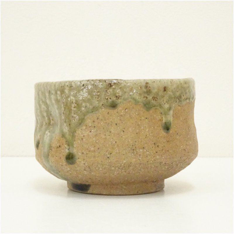 抹茶茶碗　年代物　骨董　アンティーク　茶道具 伊賀焼 上野窯 谷口展山造 茶碗（共箱） 茶道 抹茶 おしゃれ