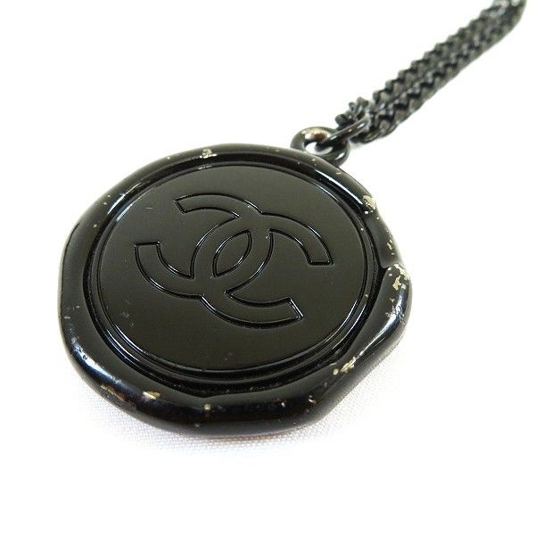 ape シャネル CHANEL チャーム キーホルダー 黒 ブラック ココ