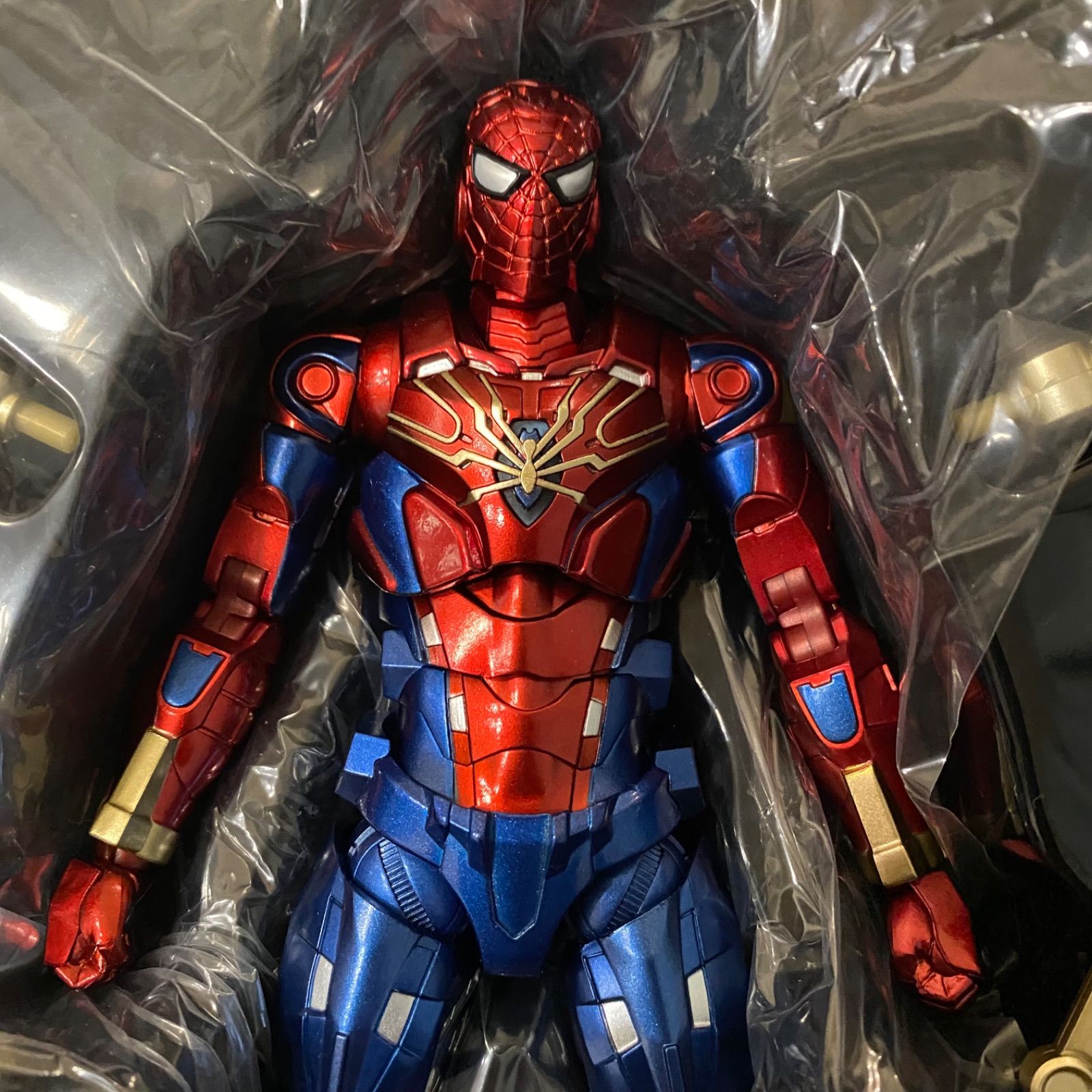 千値練 ファイティングアーマー アイアン・スパイダー アクション