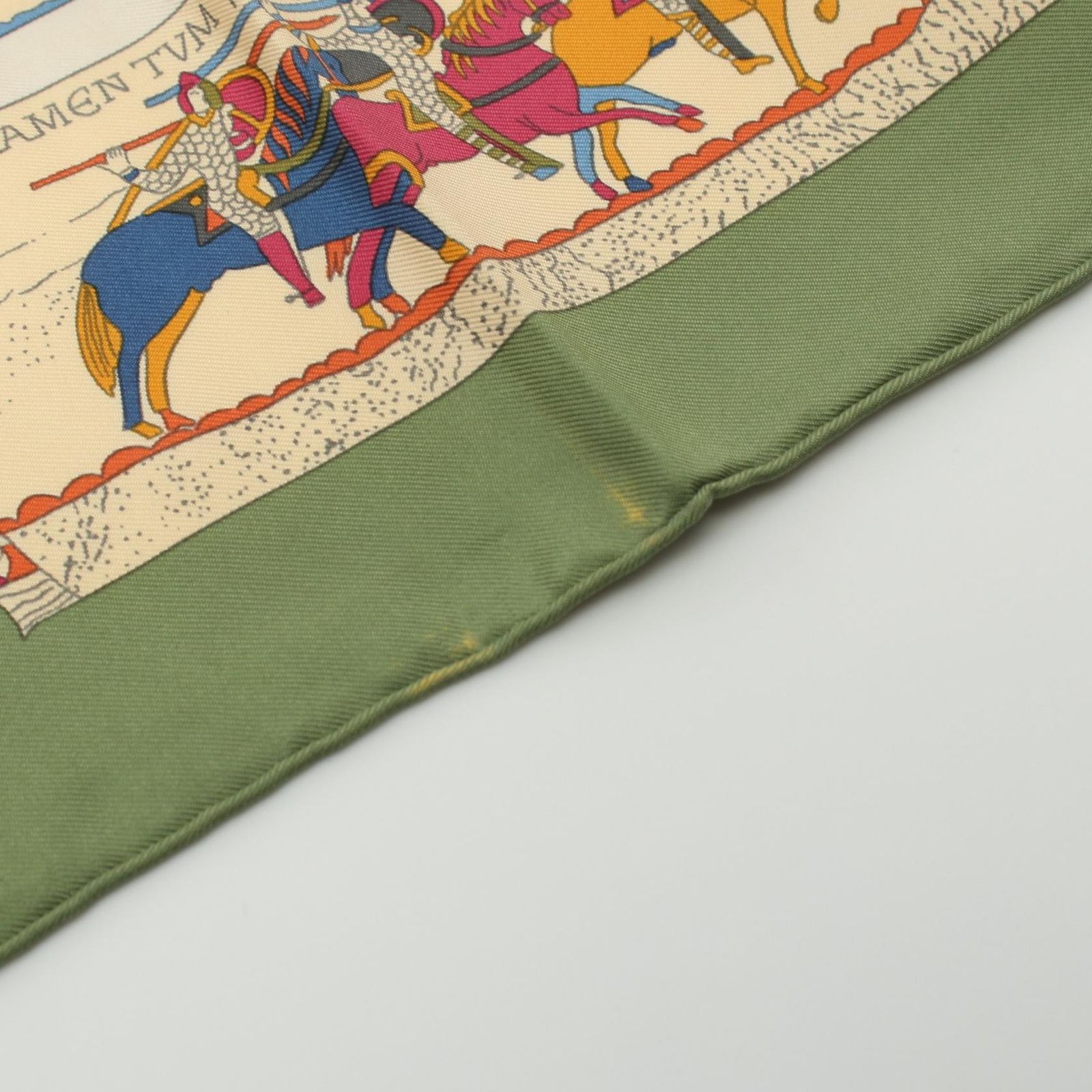 エルメス カレ90 A LA GLOIRE DE GVILLAVME スカーフ - メルカリ