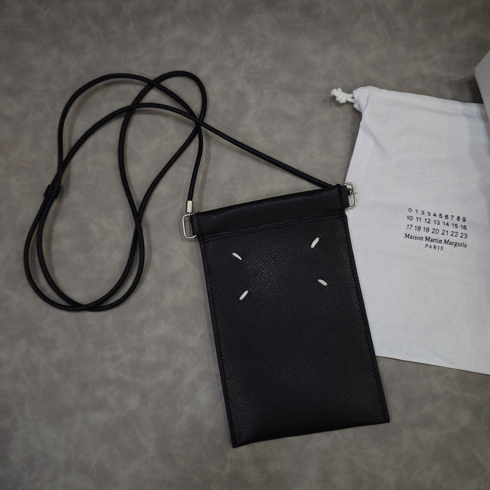 Maison Margiela スマートフォンポーチ ミニショルダーバック 黒  