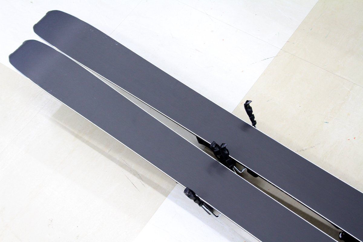未使用 K2 スキー板 156cm MARKER ビンディング レディース 未使用 K2 スキー板 156cm MARKER ビンディング レディース 未