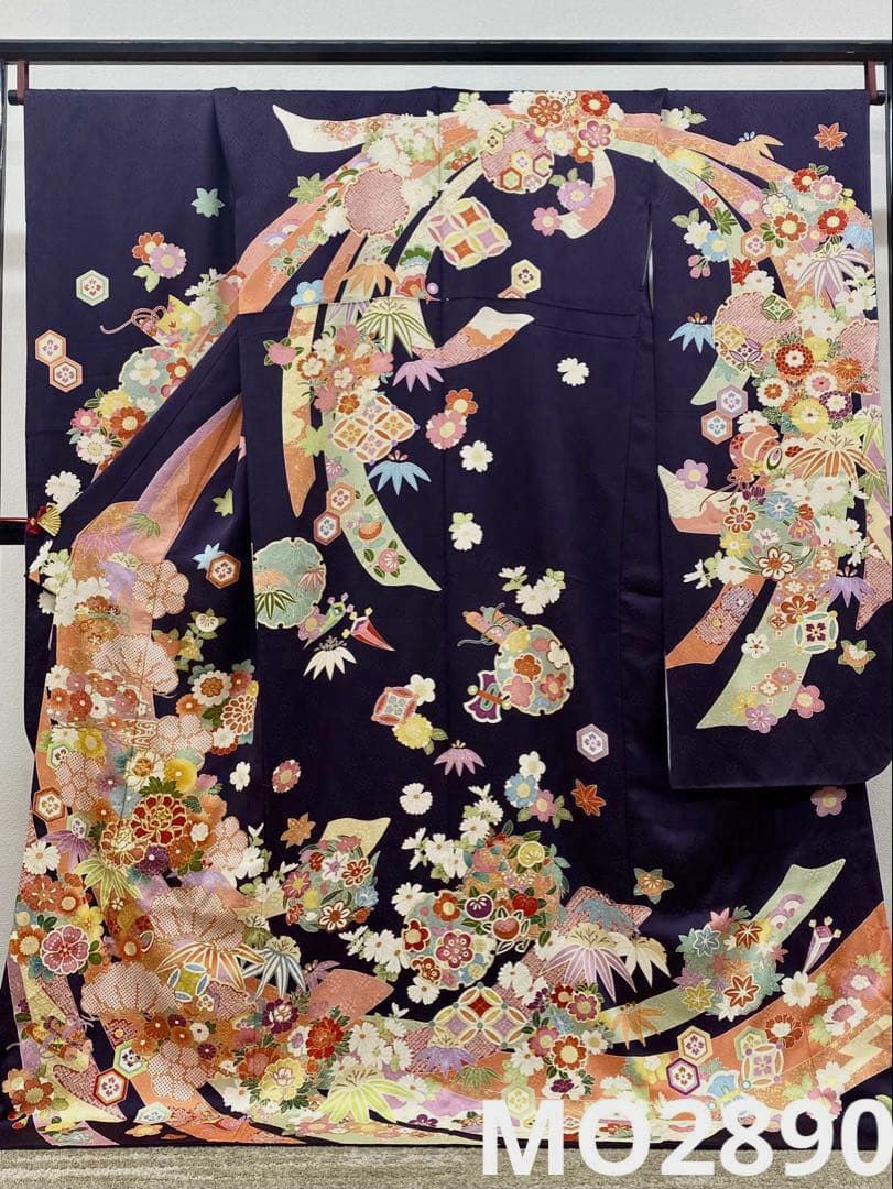 振袖 豪華 金駒 金彩 紋意匠 身丈172cm 撥水加工済 振袖 豪華 金駒 金彩 紋意匠 身丈162cm 撥水加工済