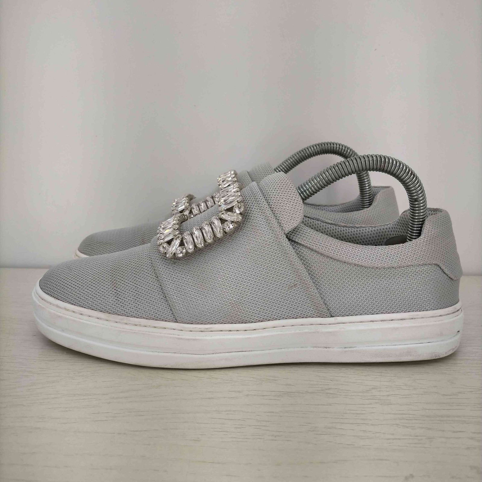 ロシェヴィヴィエ Roger Vivier Sneaky Viv Strass Sneaker