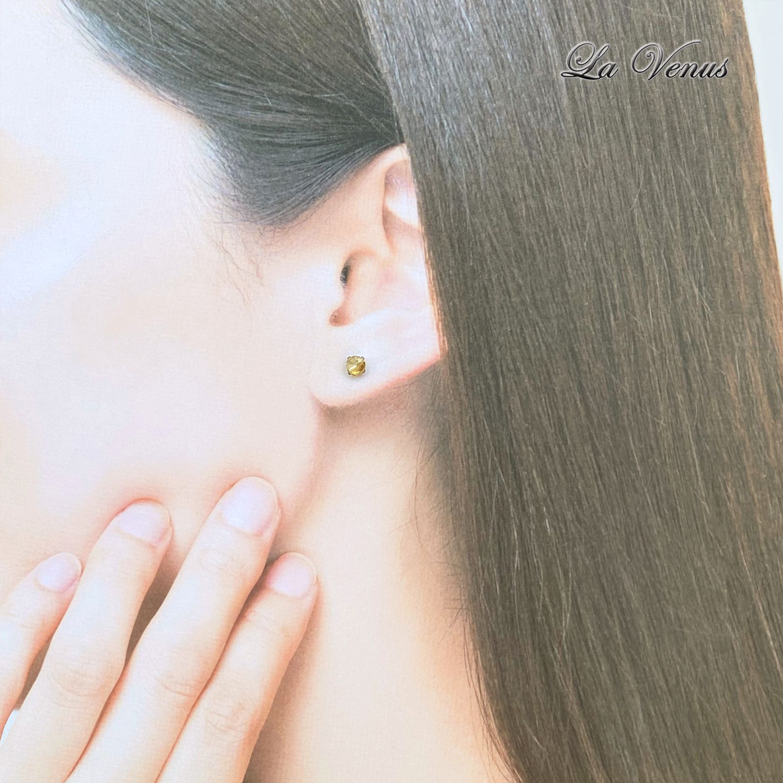 ✴︎つけっぱなしOK✴︎ ゴールドルチルクォーツ 一粒 ピアス 4mm 宝石 