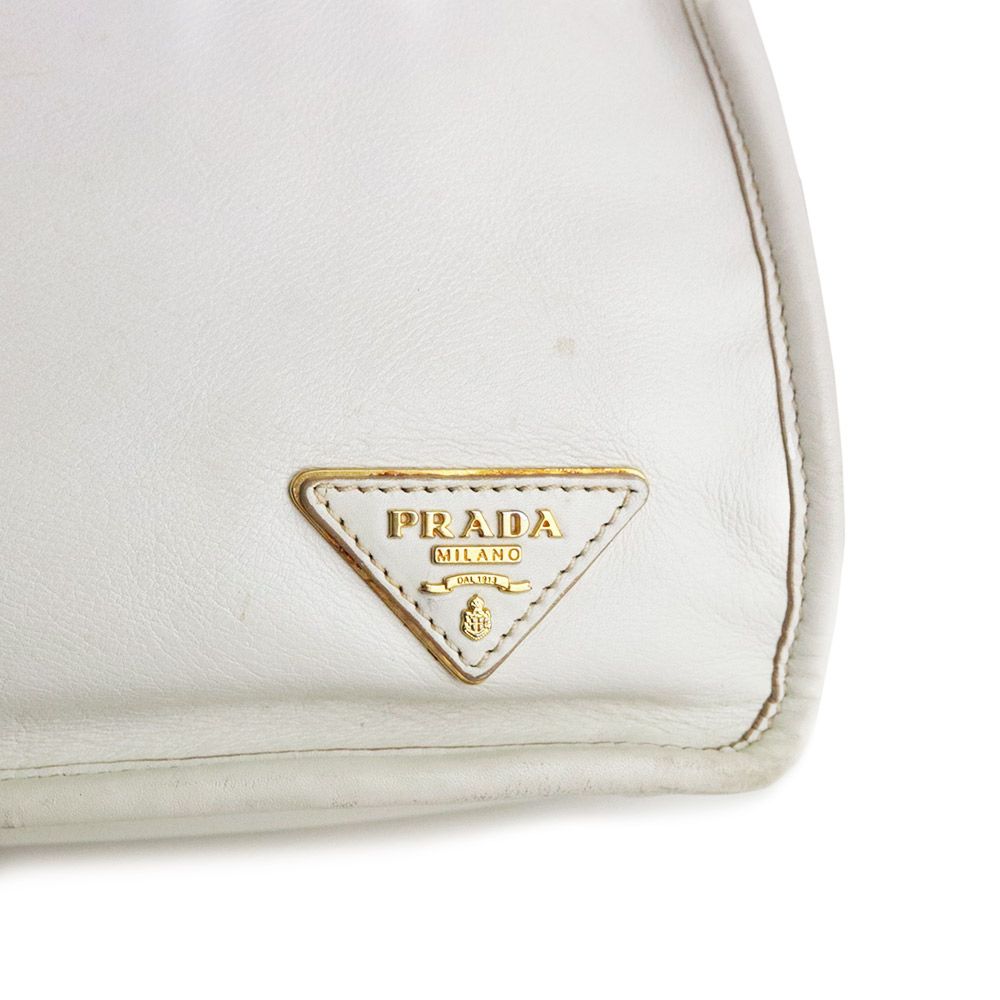 PRADA ランウェイ 上品 プリント入り シルク トップ プラダ 三角プレート トライアングル 2way ショルダー