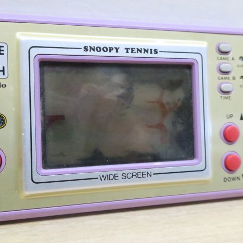 任天堂 GAME&WATCH SNOOPY ゲームウォッチ スヌーピー ゲームウォッチ スヌーピーテニス SNOOPYTENNIS - YouTube