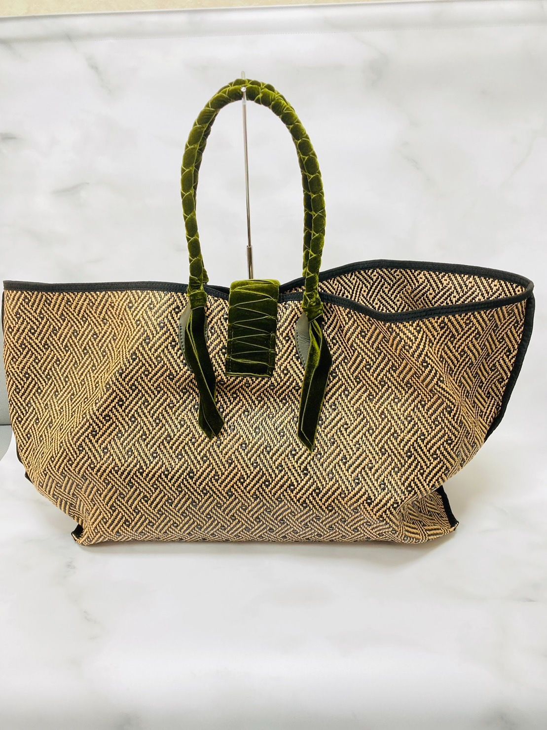 JIMMYCHOO ジミーチュウ マリアンヌショッパー ラフィア ☆JIMMY CHOO