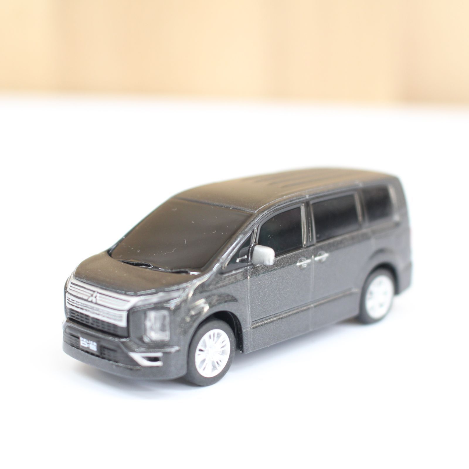 デリカD5　ミニカー　11台セット 三菱自動車オリジナル 新型デリカD5 ミニカー 11台セット