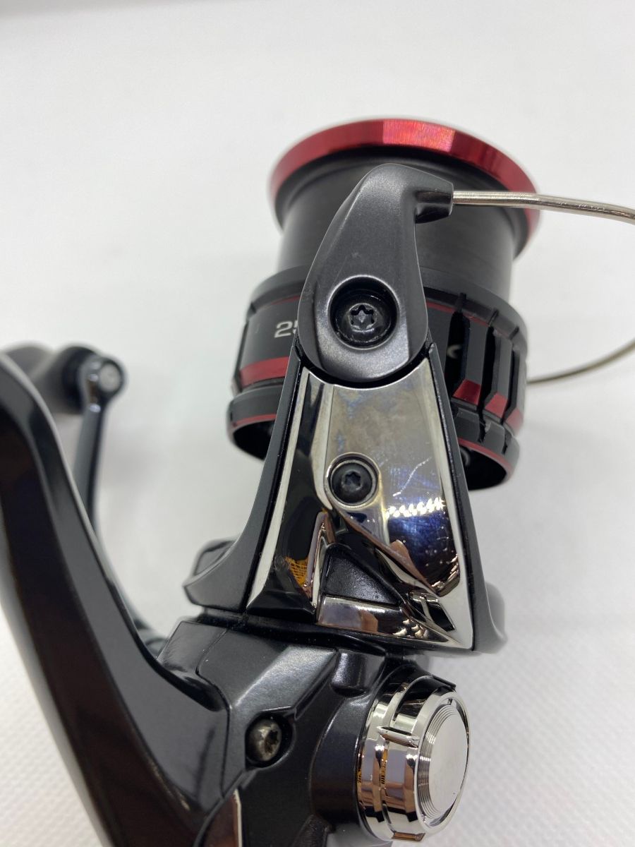ΨΨSHIMANO シマノ スピニングリール 20ヴァンフォード2500S 箱付