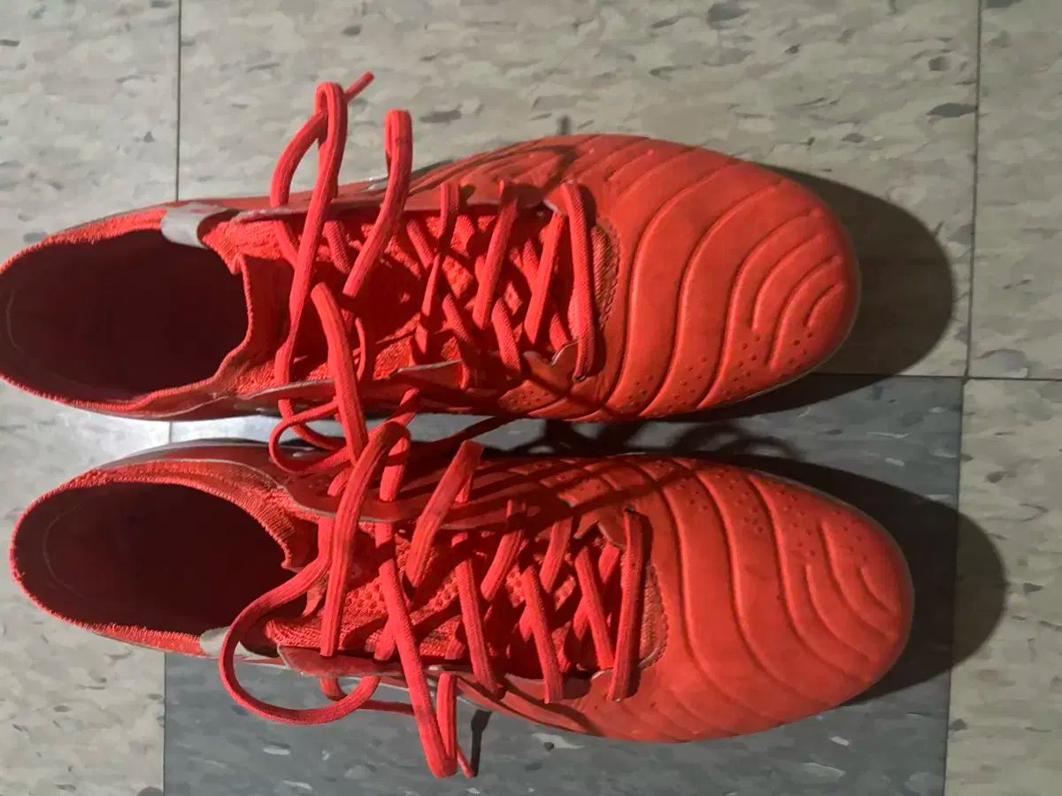 NIKE ナイキ ティエンポ