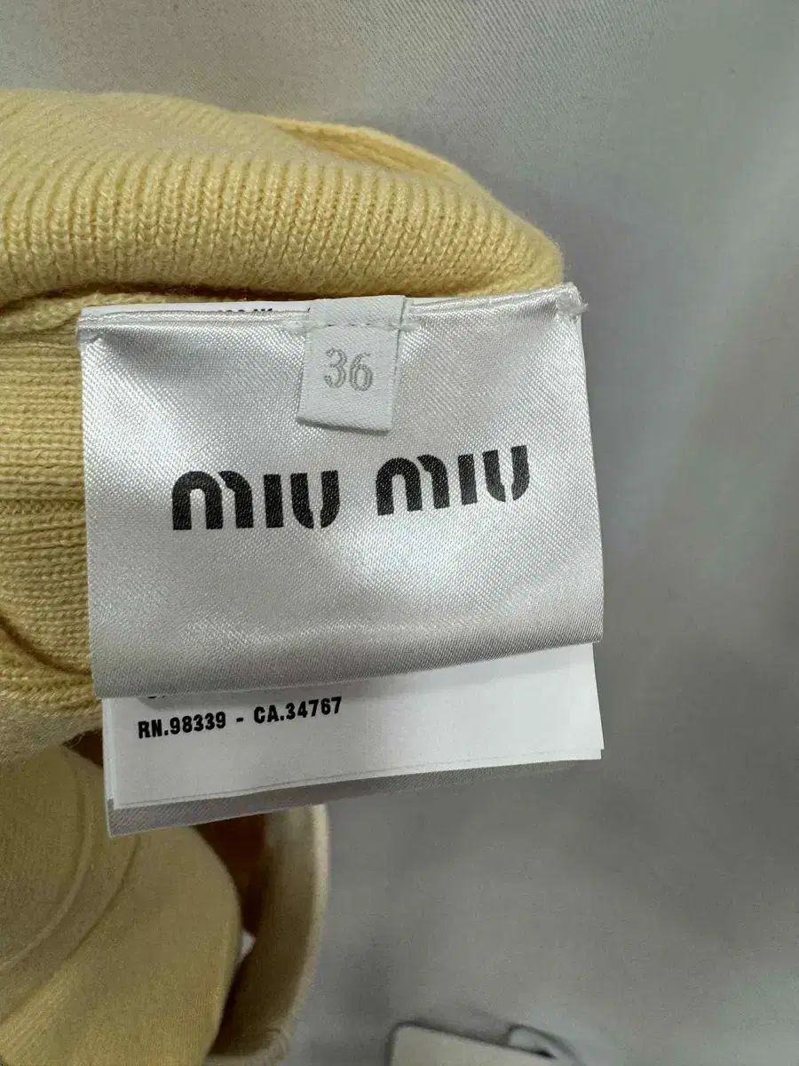 MIU MIU ミュウミュウ カシミヤ ニット ミニ スカート 36 サイズ GULLKHAN_COM