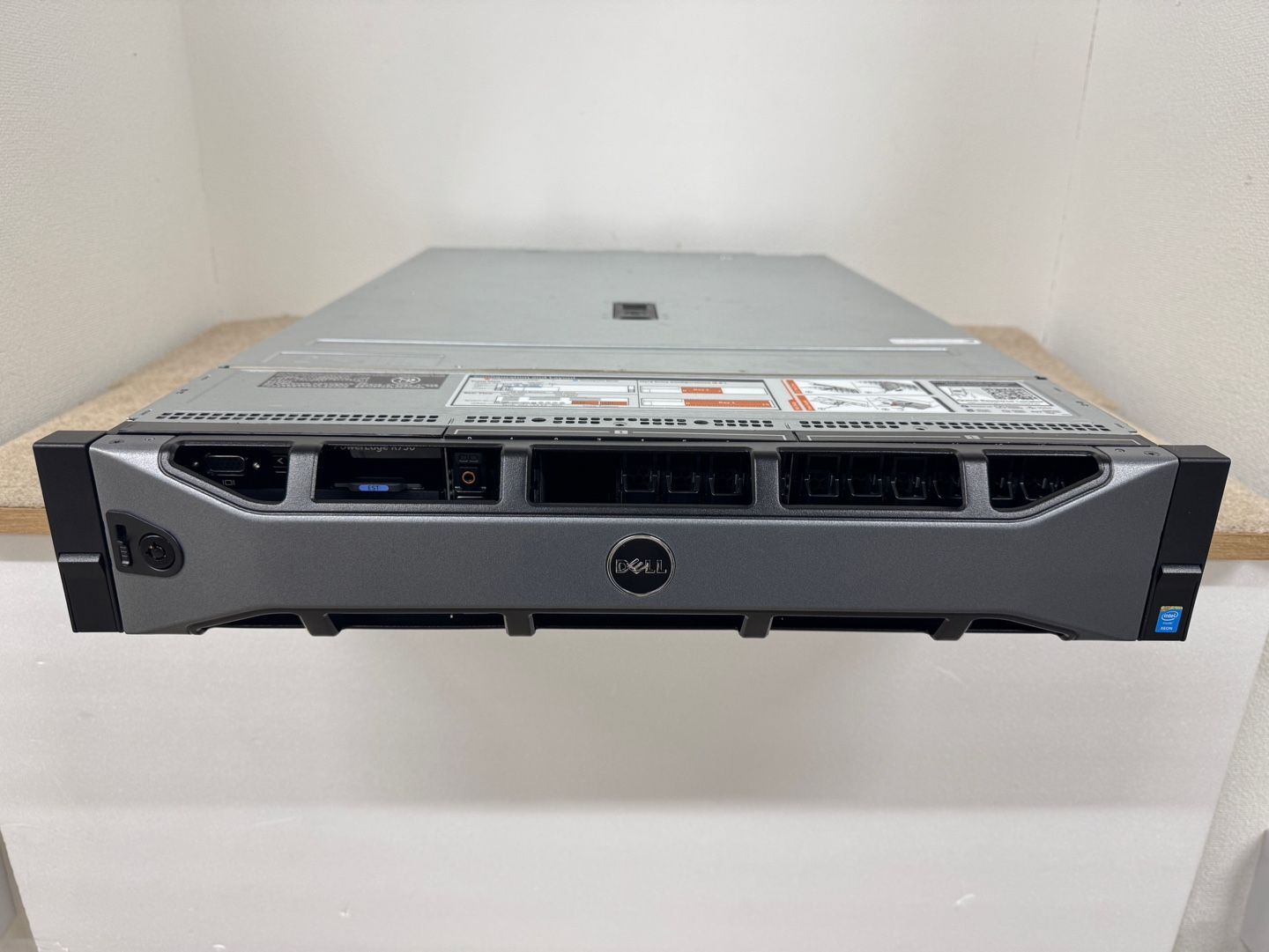 Dell PowerEdge R730 2x E5-2697 V3 14Core 2.60GHz 64GB 2x 600GB SAS 15K H730 Mini Enterprise 動作 SV148