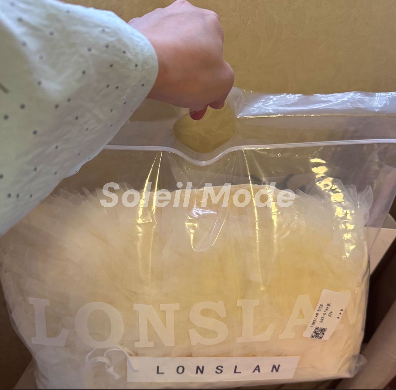 LONSLAN 層フリルミニスカート ホワイト LONSLAN 層フリルミニスカート ホワイト/ブラック - メルカリ