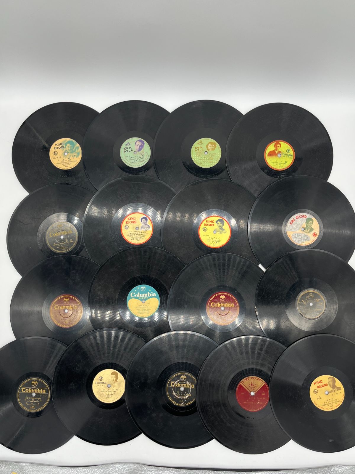 新作登場，新作 テイチクレコード　キングレコード　コロムビア 38枚　まとめて SPレコード 昭和　レトロ/美空ひばり　三波春夫　鈴木三重子　他　R野0809