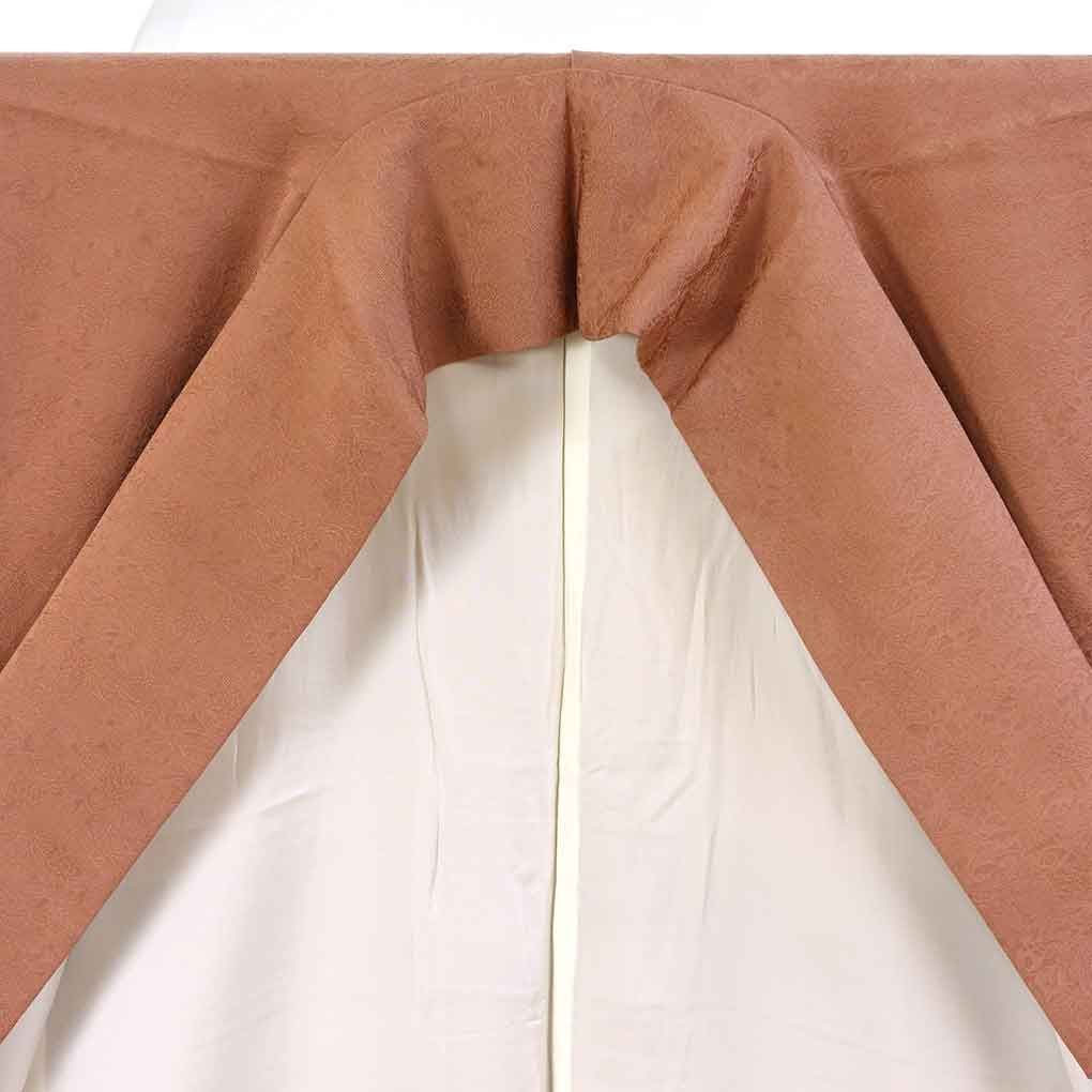 シルク ブラウン