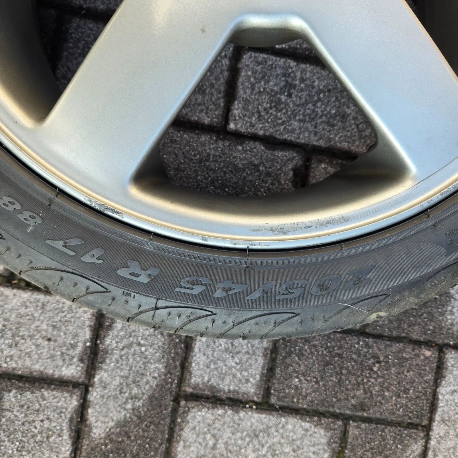 ★7822K★ボルボ８５０　T5R純正 タイタン 4本 スタッドレス用・純正戻し・スペア・補修用など 他V70等流用にも ボルボ ８５０T－5R タイタン 純正ホイール ４本セット １７インチ