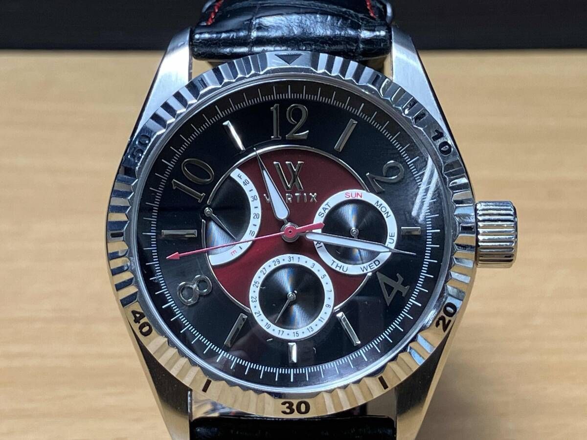 VARTIX 自動巻きクロノグラフ腕時計 シルバー/ブラック 【公式通販】