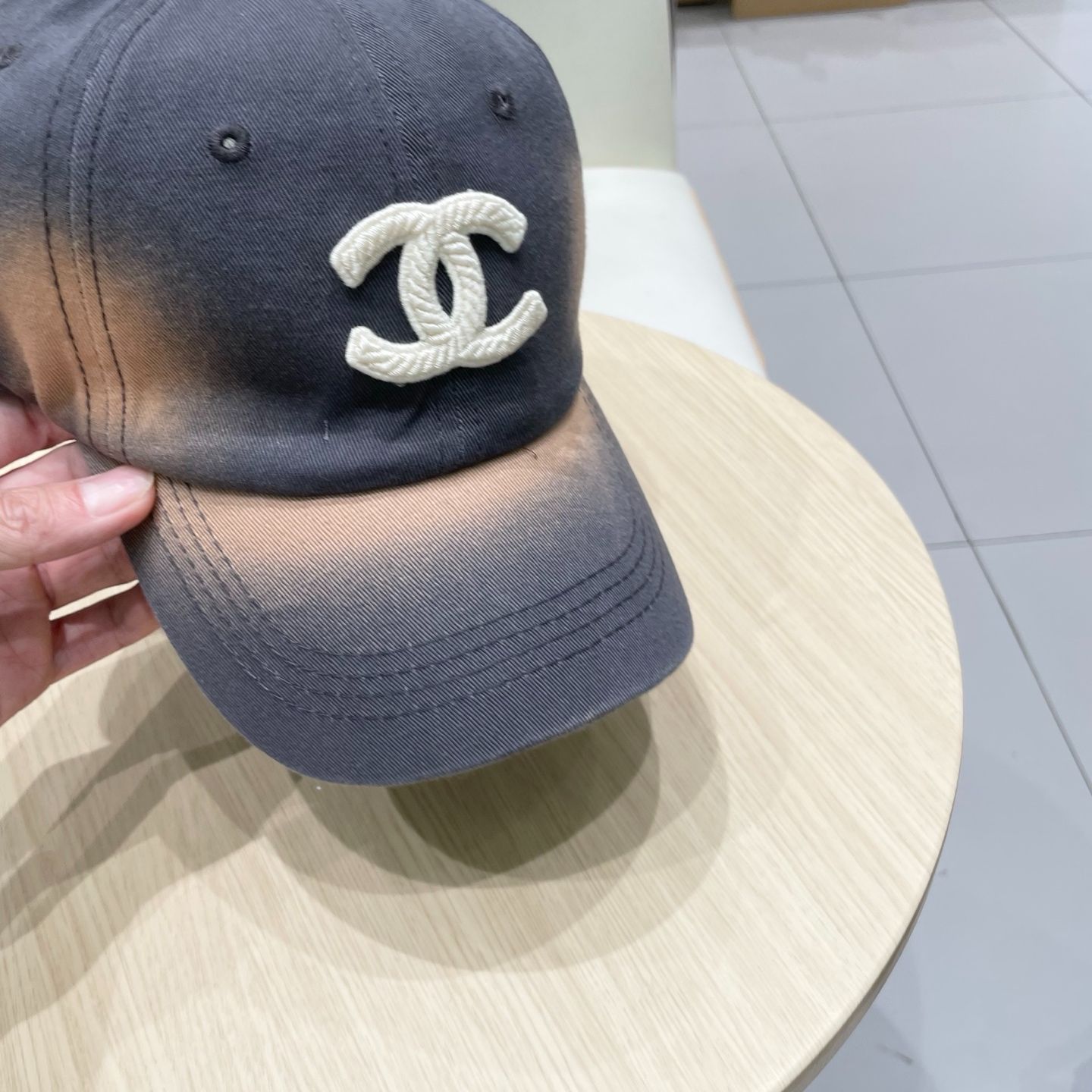 新品♡レア CHANEL シャネル ベースボールキャップ 24P 351211501_1.jpg
