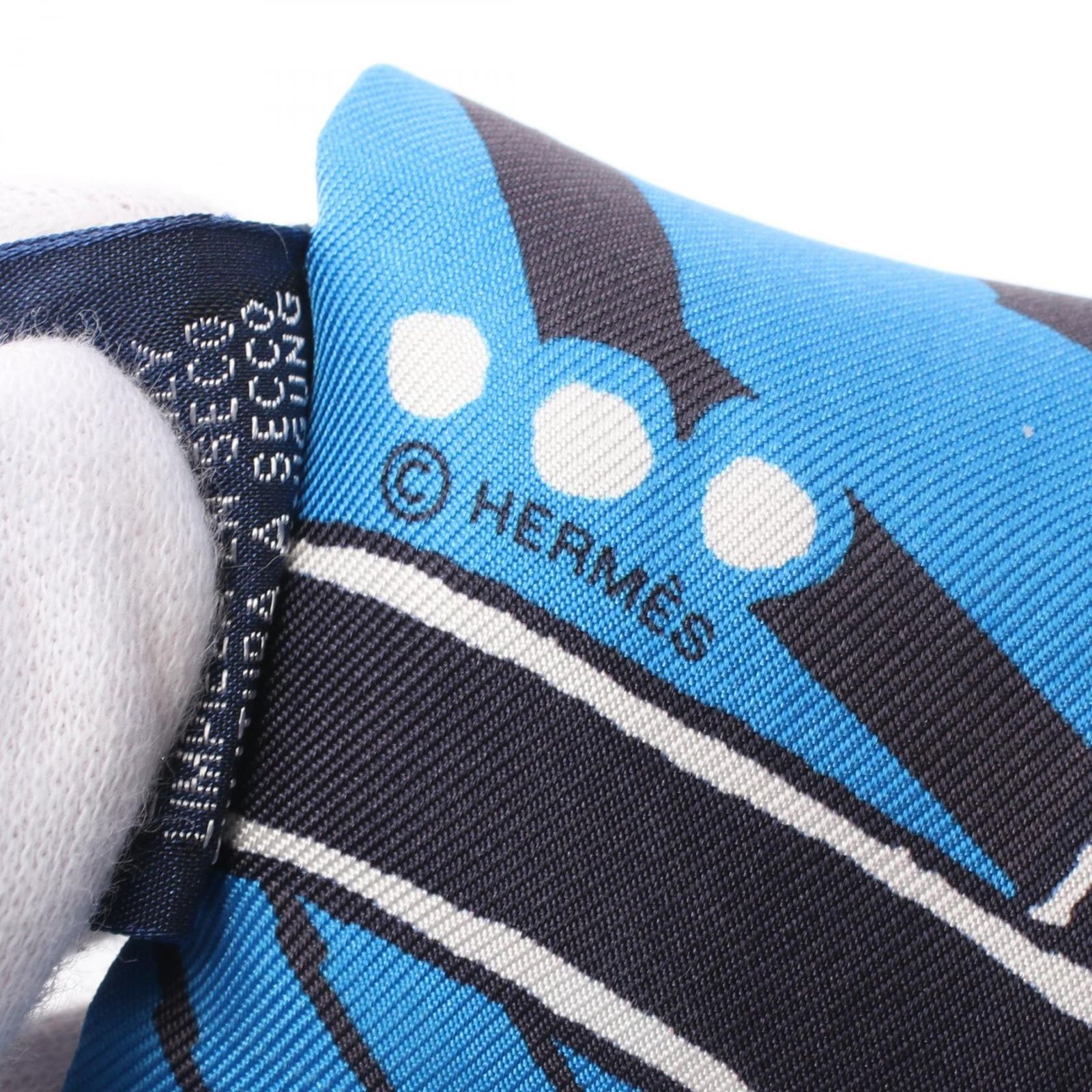 エルメス HERMES スカーフ ツイリー JEU DE SOIE UNIFORME ブルー