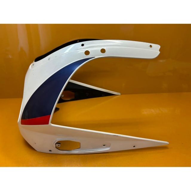 フロントカウル