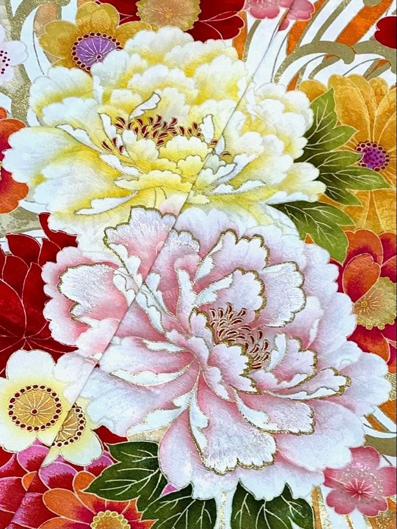 振袖 仮絵羽 舞台衣装 正絹 金彩 刺繍 紋意匠 牡丹 未仕立て品 八掛付き 振袖 仮絵羽 舞台衣装 金彩 紋意匠 正絹 未仕立て品 八掛付き - メルカリ