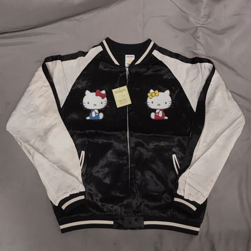 Hello Kitty 3L キティー ジャンパー アウター ジップ フード Hello Kitty 3L キティー ジャンパー アウター ジップ フード