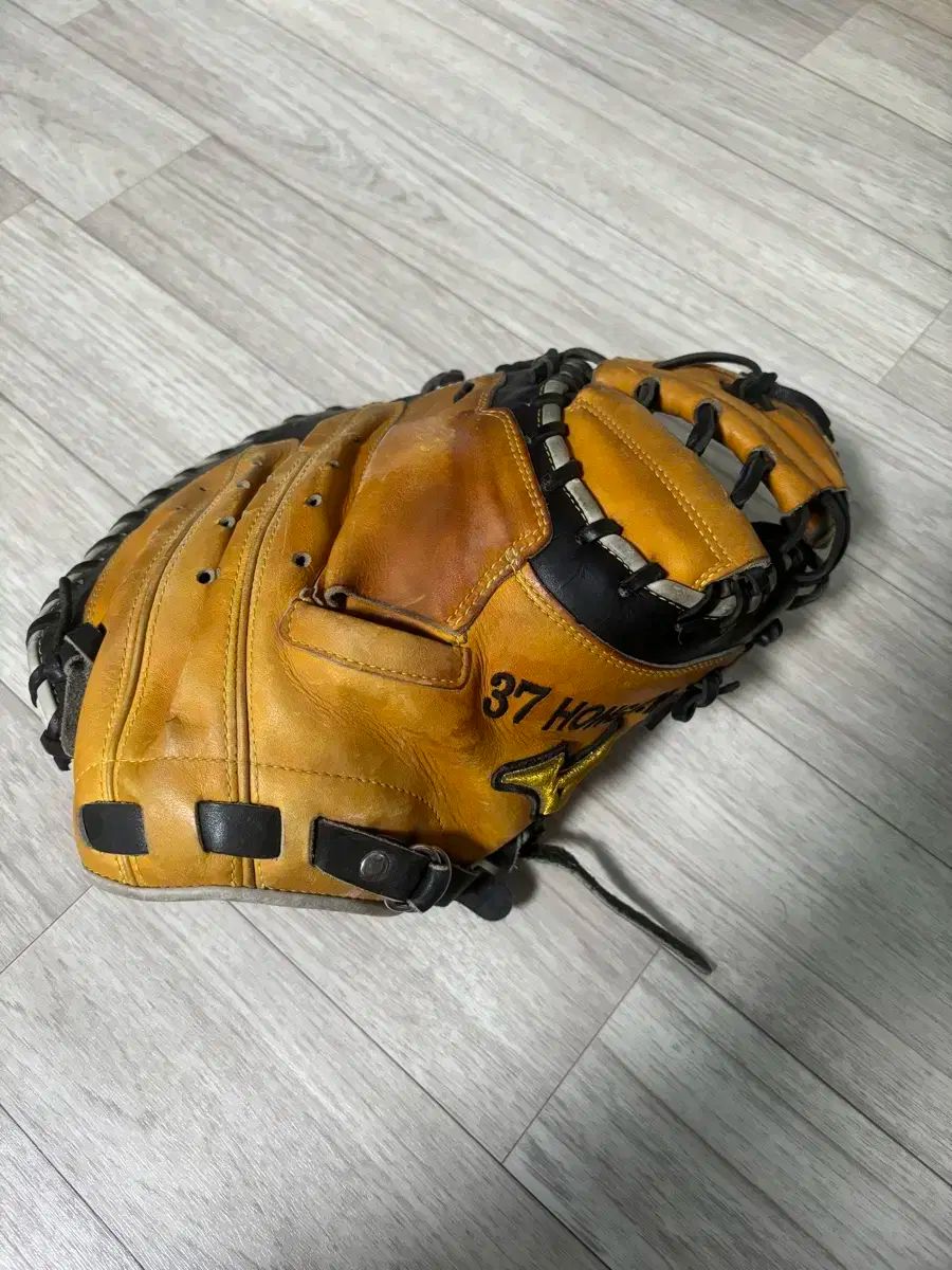 【雷市場（ポンジャン）商品韓国直送】 Mizuno（ミズノ） プロ オーダー グローブ