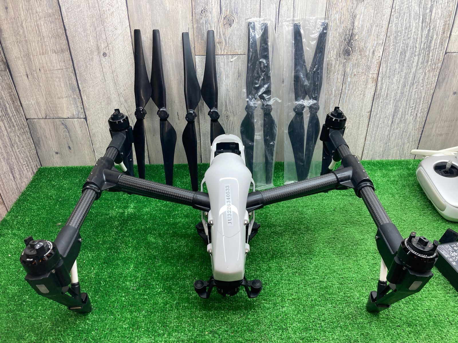 現状品】 通電確認のみ ドローン DJI Inspire 1 Pro Model：T600◇領収書可◇アクトツール富山店◇ - メルカリ