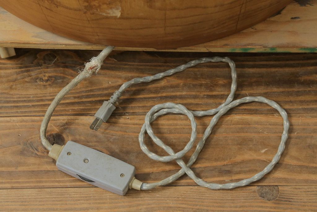 ☆事前問合せ必須☆ くり抜き火鉢 和製ビンテージ 総欅 ケヤキ材 木製