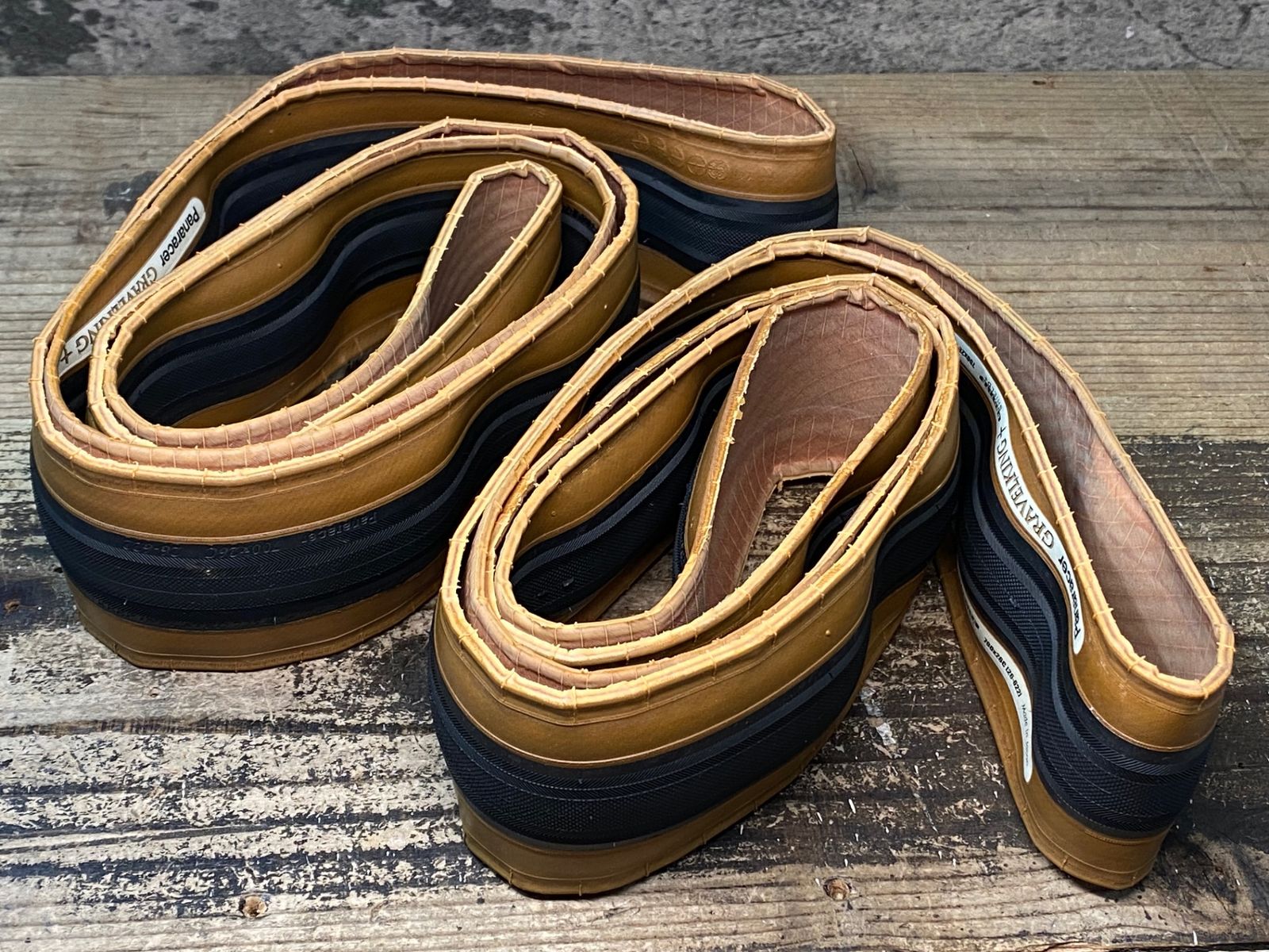 GRAVELKING クリンチャータイヤ