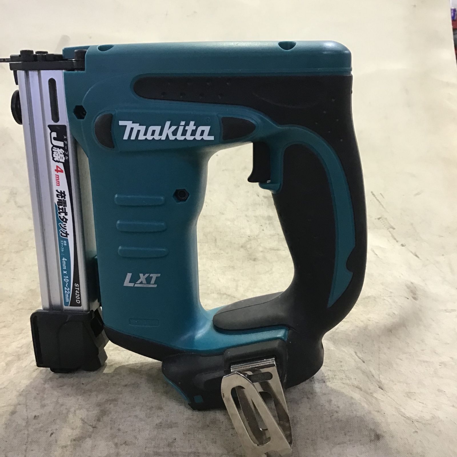 〇マキタ makita コードレスタッカー ST420DZ 町田店