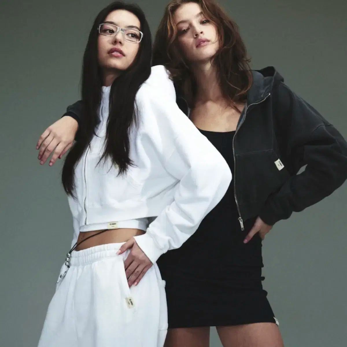 glowny グロウニー クロップド ジップアップ