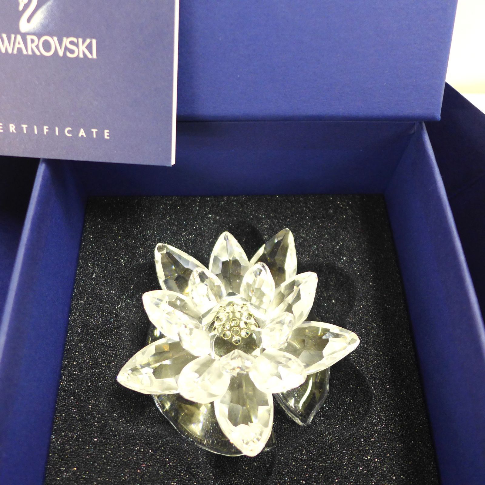 SWAROVSKI スワロフスキー 睡蓮 スイレン オブジェ 置物 公田店