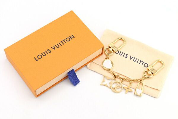 ルイヴィトン バッグチャーム LV ハート M01421 - メルカリ