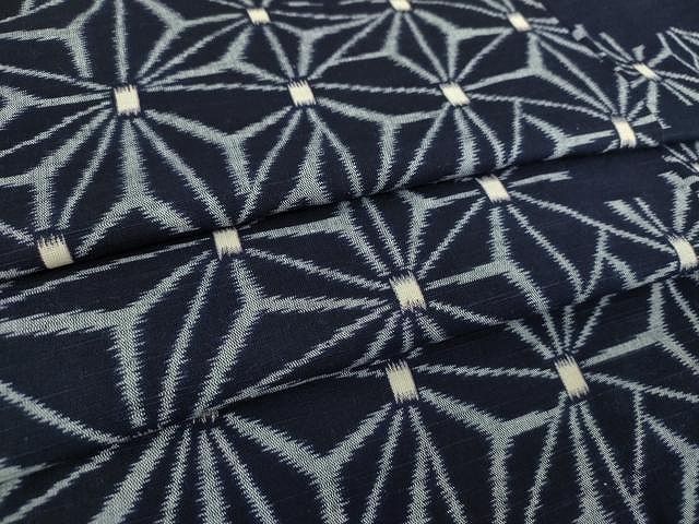 kuroma　綿着物【久留米かすり】単衣 本場久留米絣 藍染 麻の葉文様 平和屋着物▽久留米絣 単衣 麻の葉文様 綿 逸品 未使用 DAAS3243ps