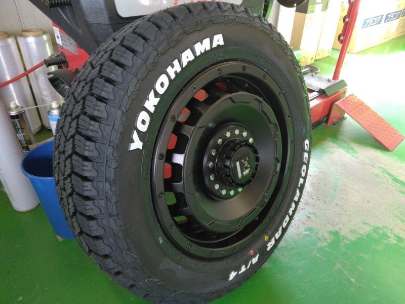A|T4 215|65R16