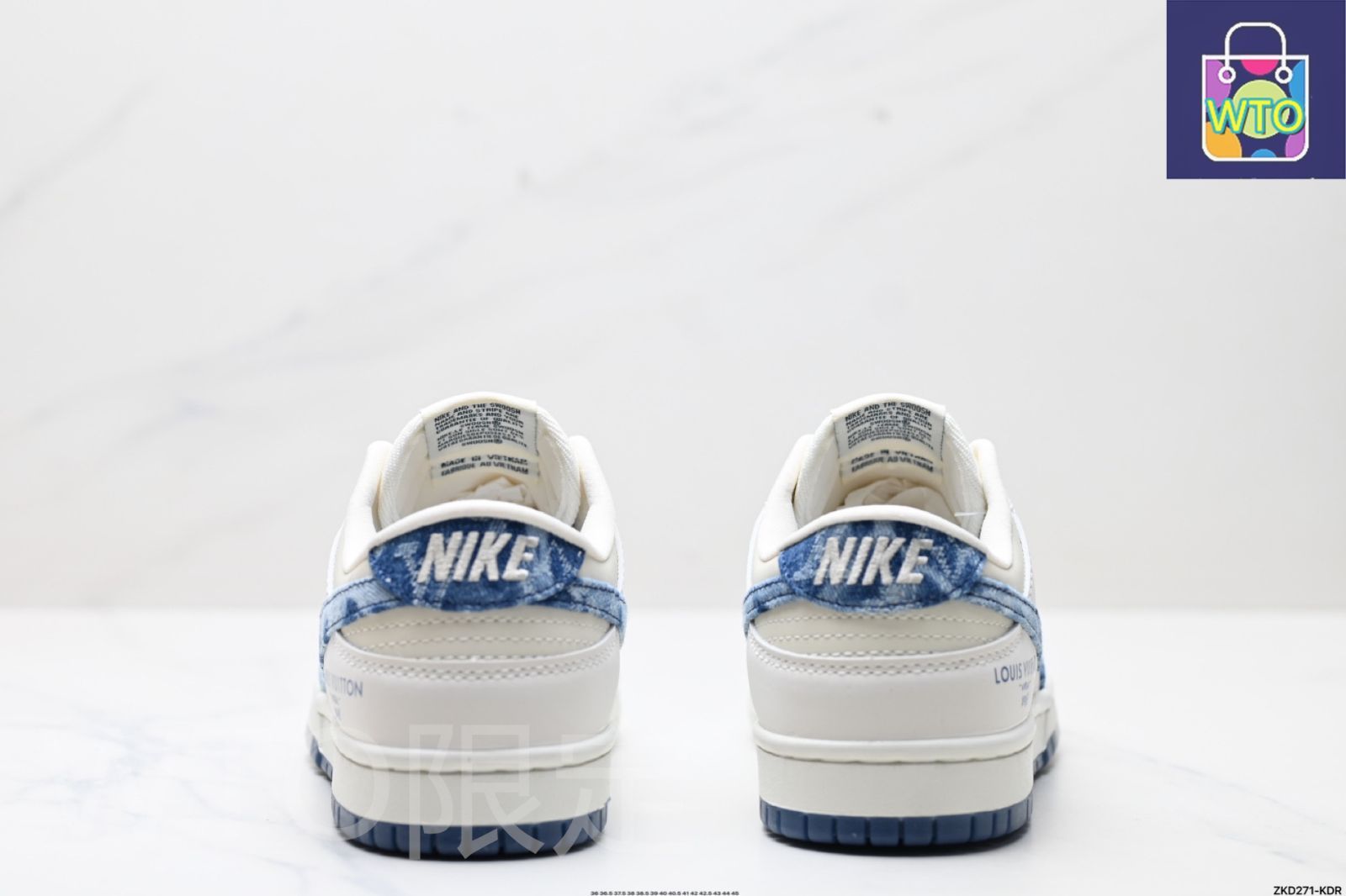 全新未使用Nike Dunk Low Retro 
