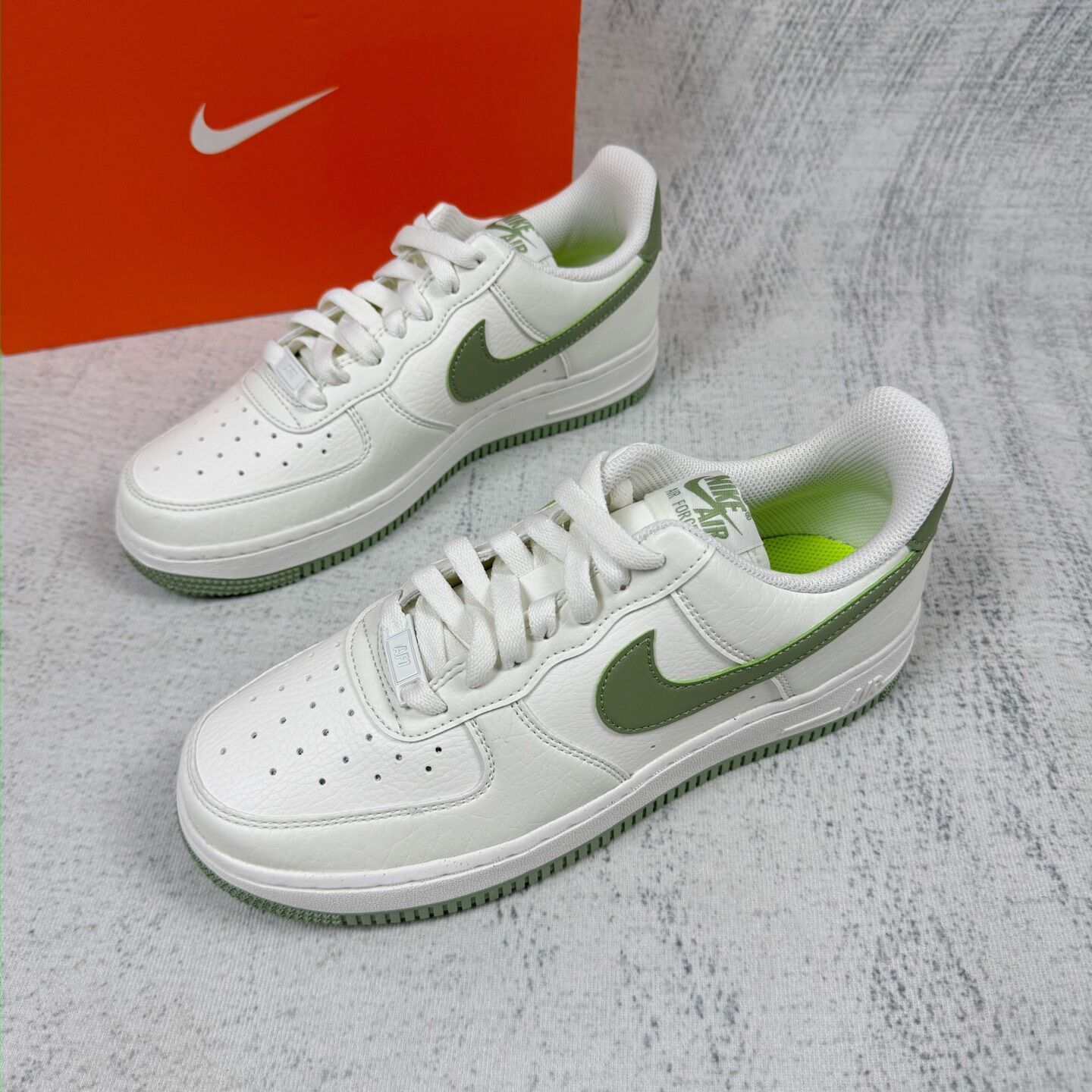 ☆ナイキ☆ WMNS AIR FORCE 1 Low Shadow 超かわいい！送関込