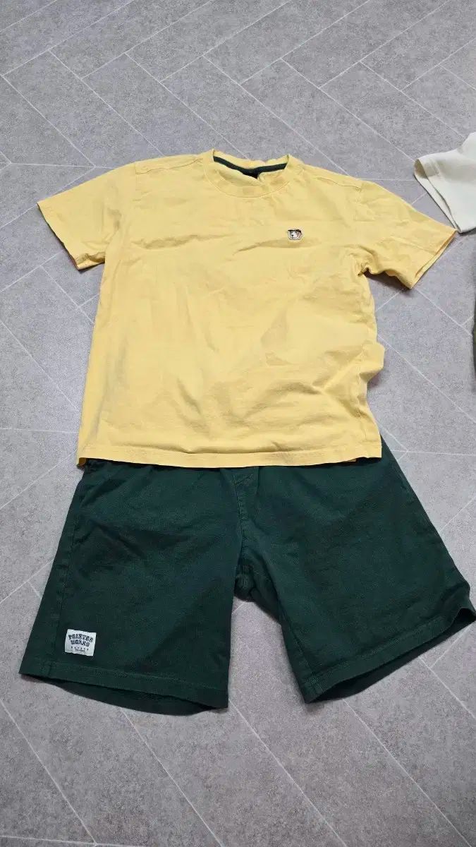 男の子服のコレクション