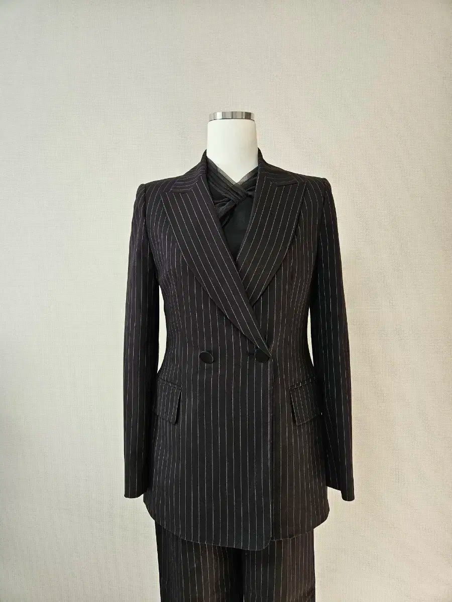 LINE レディース ストライプ スーツ セット ♥|