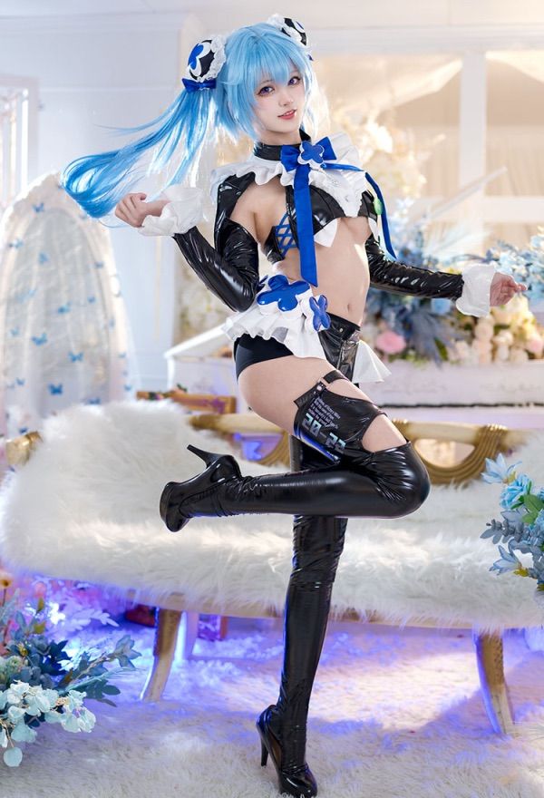 次電台 勝利の女神 NIKKE ヘンゼル コスプレ衣装 - メルカリ