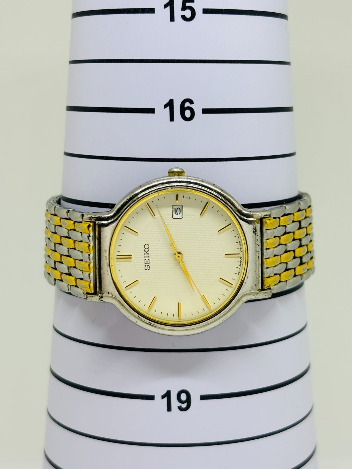 SEIKO】セイコー V732-0230｜ツートンカラー｜ゴールド×シルバー｜稼働