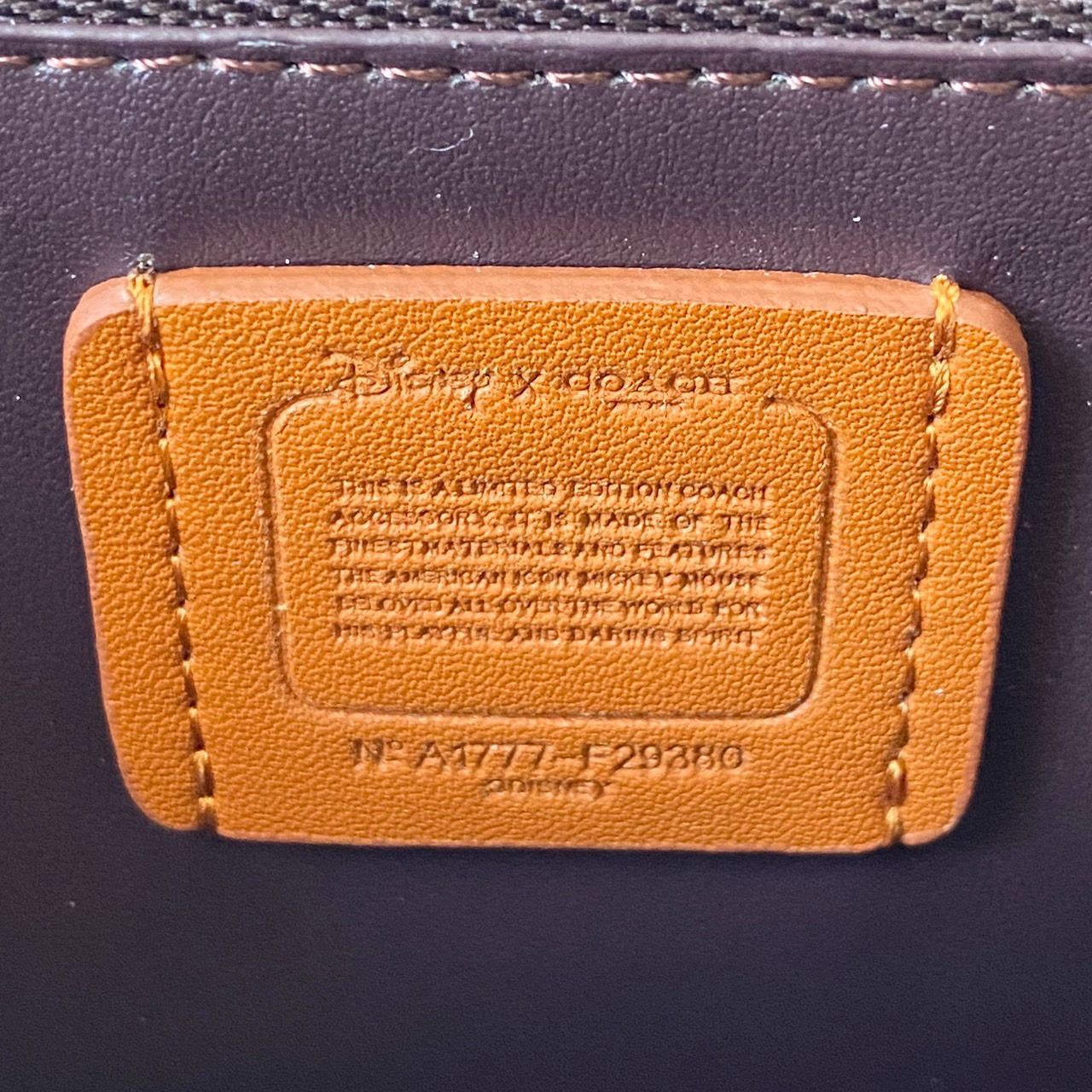 COACH 長財布 ディズニー ミニーコラボ F29380 ライトカーキ×チャーク 