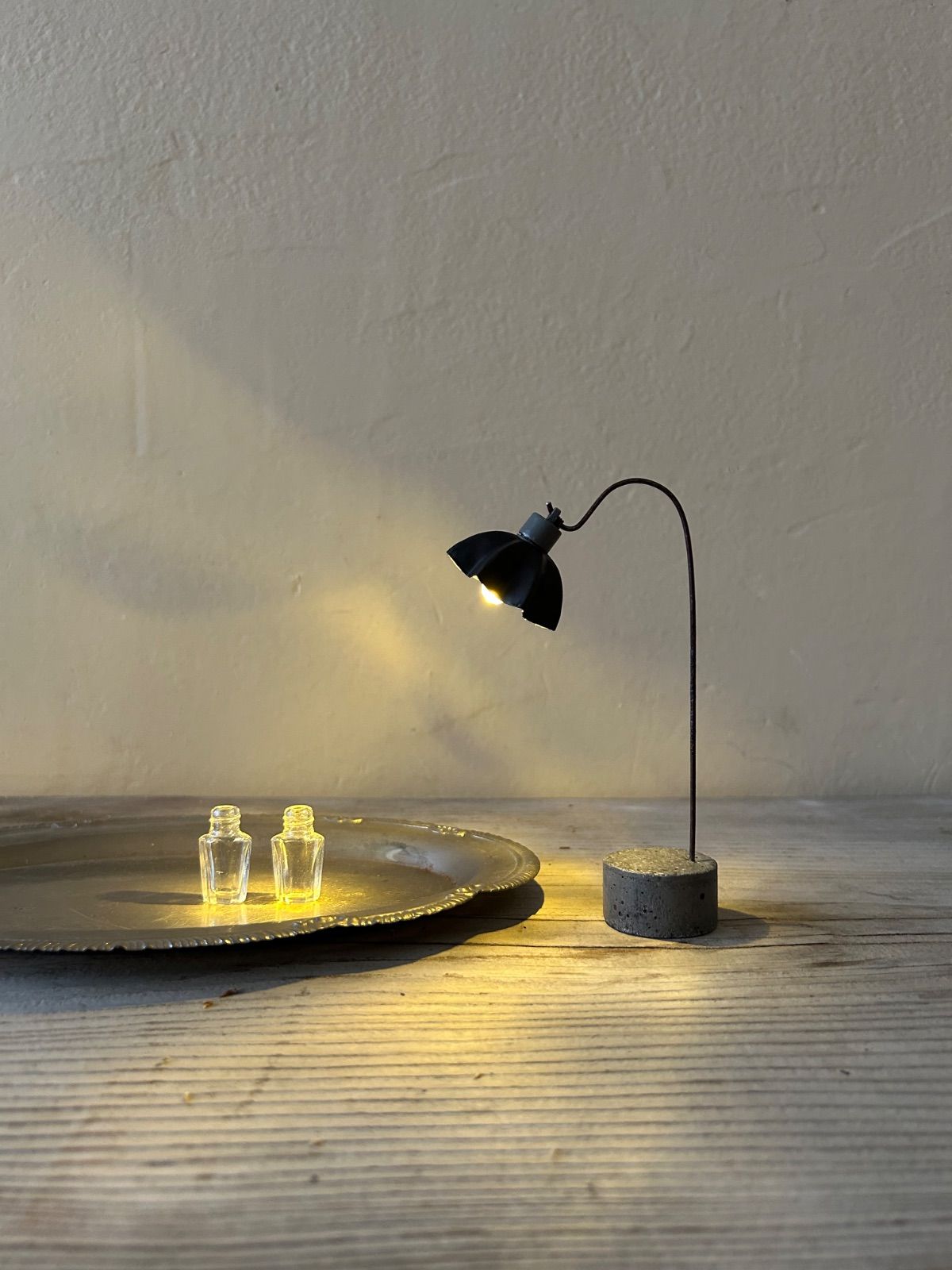 古材照明　ハンドメイドランプ　ブロカント　アトリエランプ　北欧風　アトリエ 古材照明 ハンドメイドランプ ブロカント アトリエランプ 灯ランプ