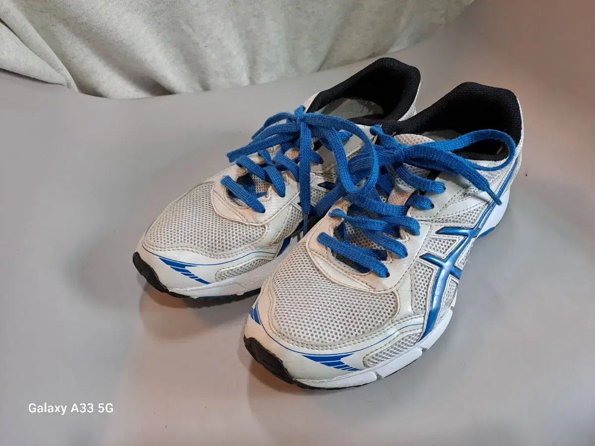 雷市場（ポンジャン）商品韓国直送】Asics(アシックス) テニスシューズ