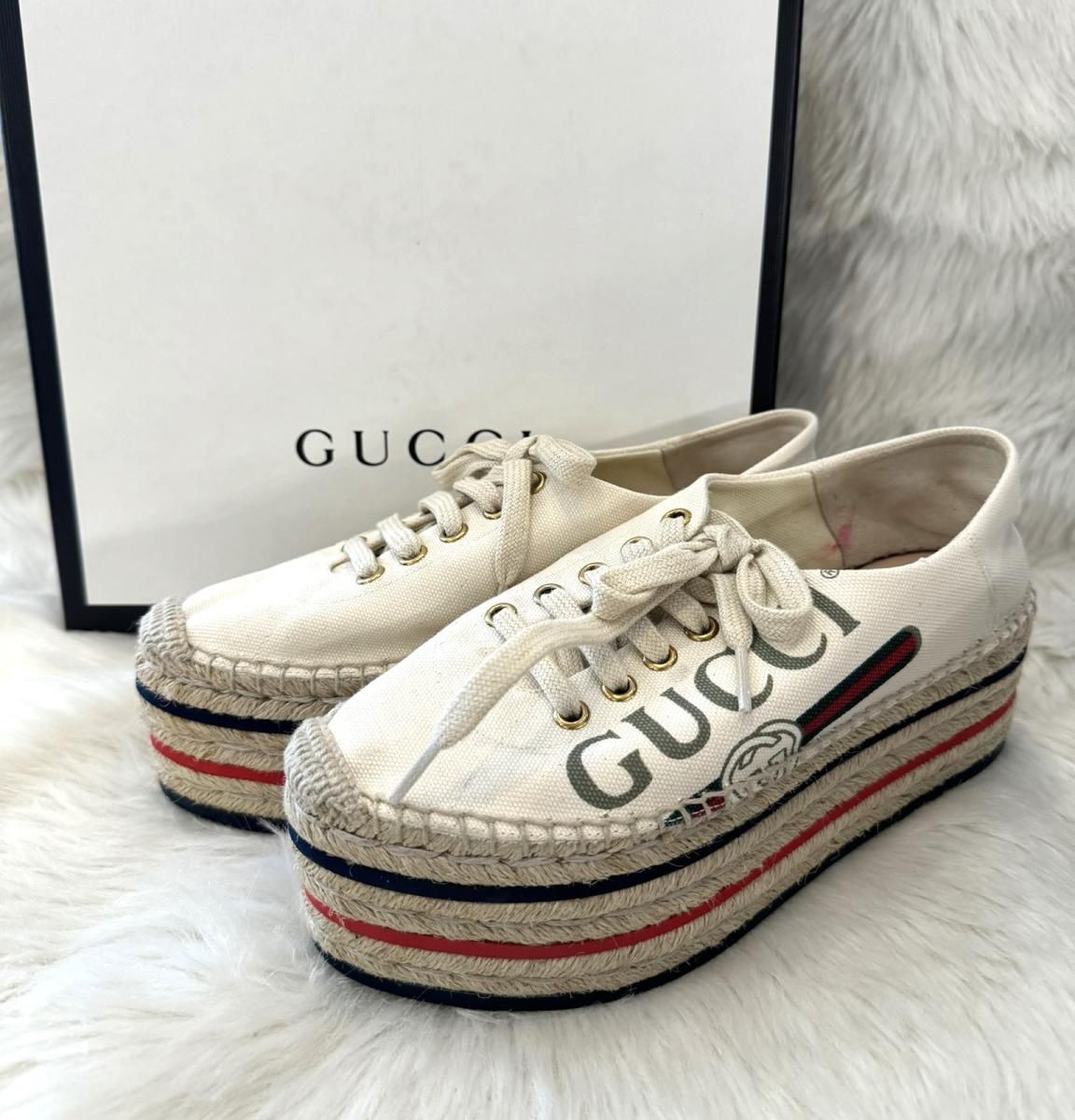 GUCCI （グッチ） ｴｽﾊﾟﾄﾞﾘｰﾕ ｽﾆｰｶｰ 靴 ﾚﾃﾞｨｰｽ Ivory ロゴプリント 厚底 