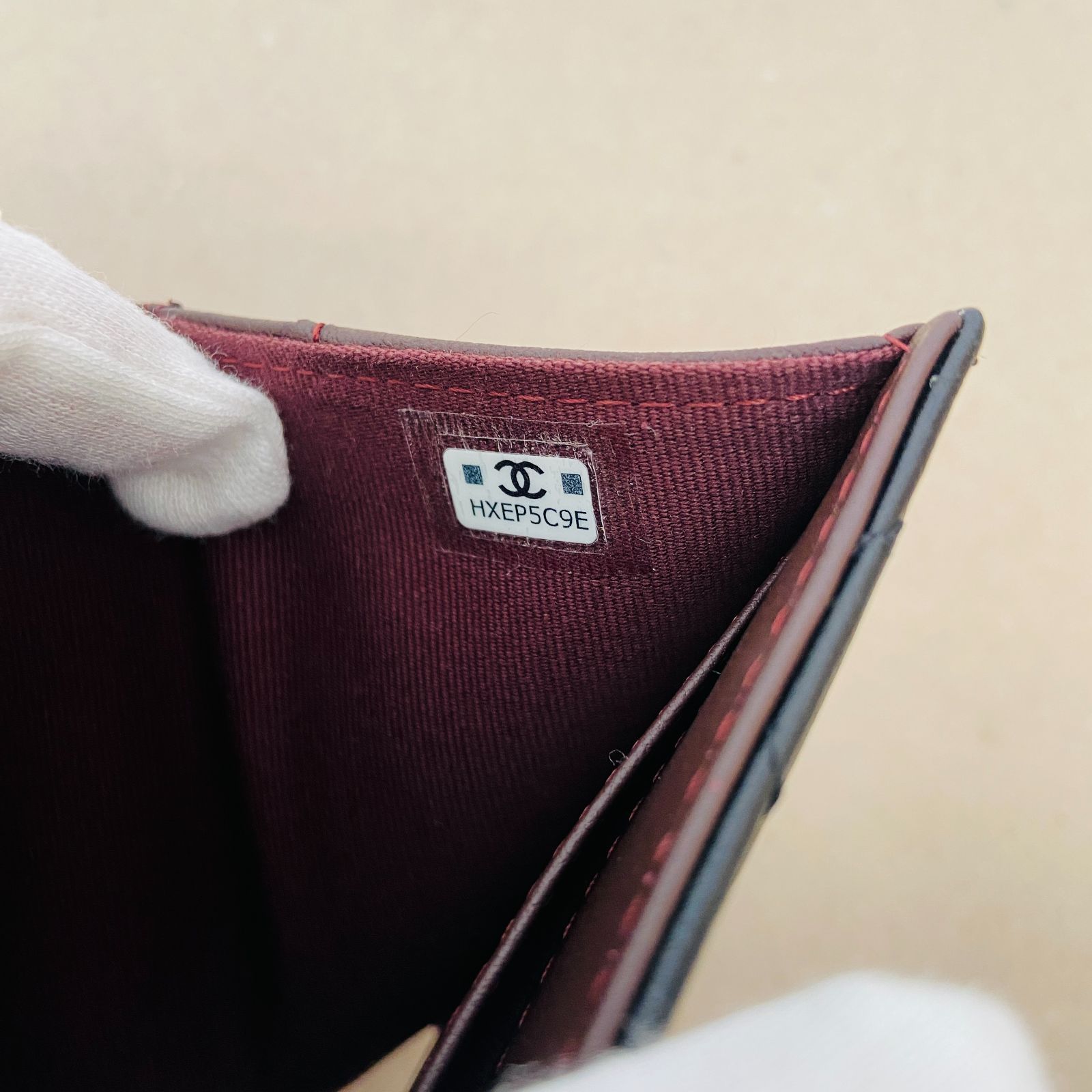 シャネル スモールウォレット三つ折財布
