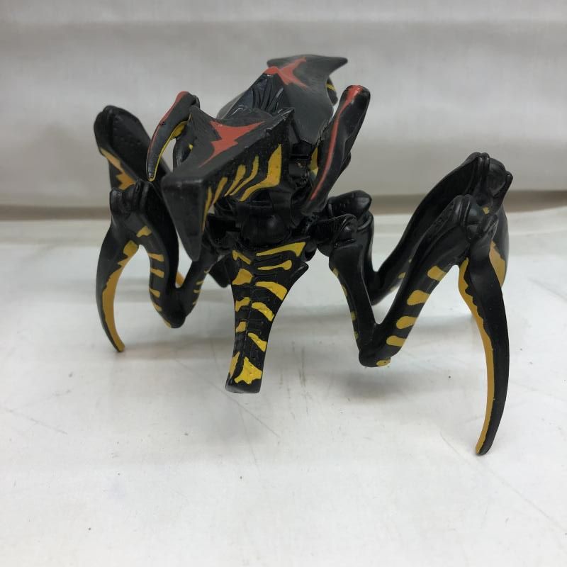 【中古】開封･箱イタミ)GALOOB ACTION FLEET STARSHIP TROOPERS WARRIOR BUG[22][240022196244] 中古】開封・箱イタミ)GALOOB ACTION FLEET STARSHIP TROOPERS